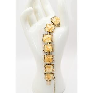 Vintage Coro Pegasus Gold Foil Lucite Bracelet 7” Safety Chain